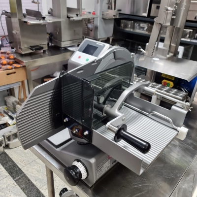 Salamoreznica Bizerba VS 12 W (s tehtnico) / rabljena 