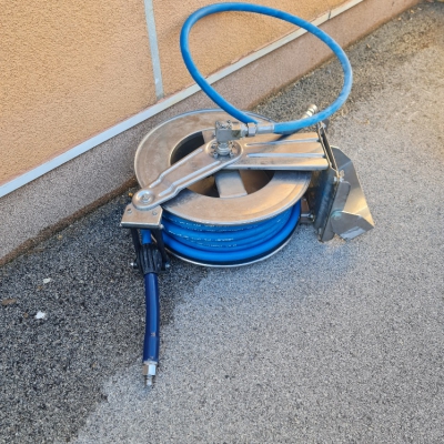 Inox navijalni kolut + 20 m cevi / rabljeno