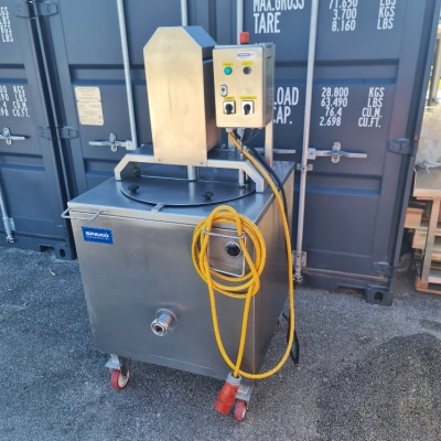 Kotel z mešalom / rabljen