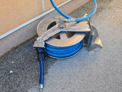 Inox navijalni kolut + 20 m cevi / rabljeno