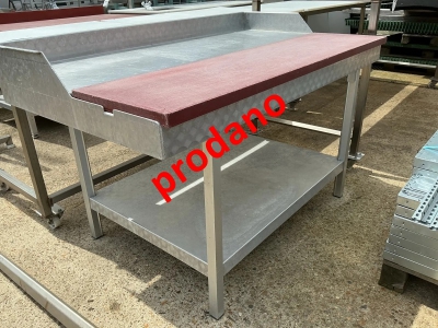 Mesarska delovna miza 150x90 cm / rabljena