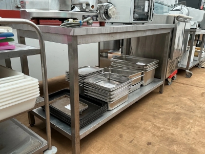 Inox miza160 x70 cm / rabljena